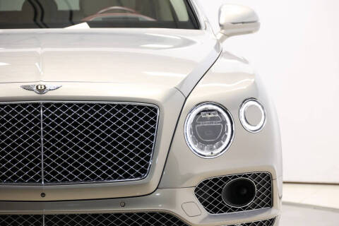 2020 Bentley Bentayga Hybrid