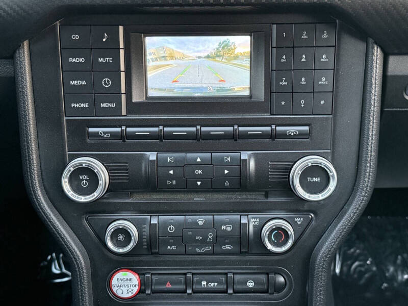 2015 Ford Mustang V6