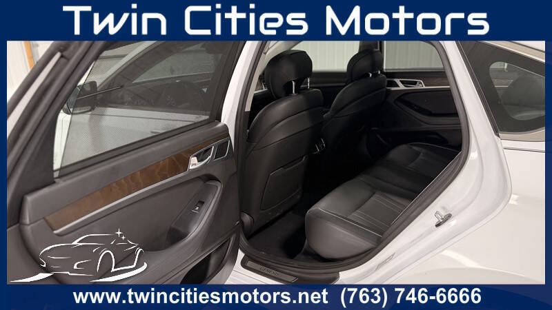 2015 Hyundai Genesis 5.0L