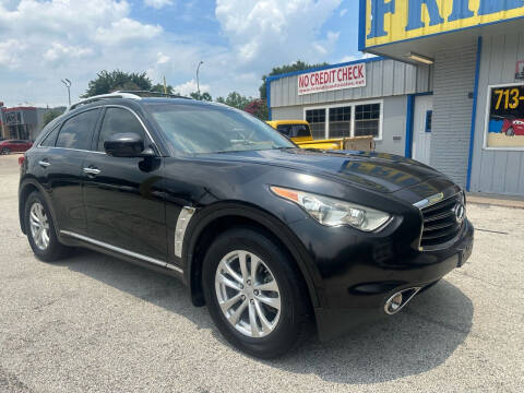 2012 Infiniti FX35 for sale at Friendly Auto Sales in Pasadena TX