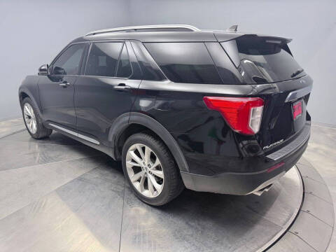 2022 Ford Explorer Platinum