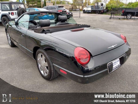 2002 Ford Thunderbird Deluxe