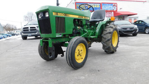 1990 John Deere 650