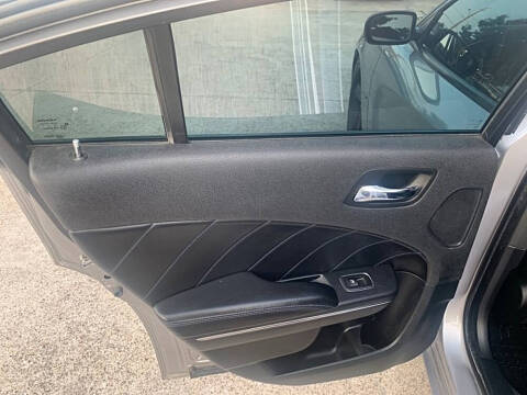 2013 Dodge Charger R/T Plus