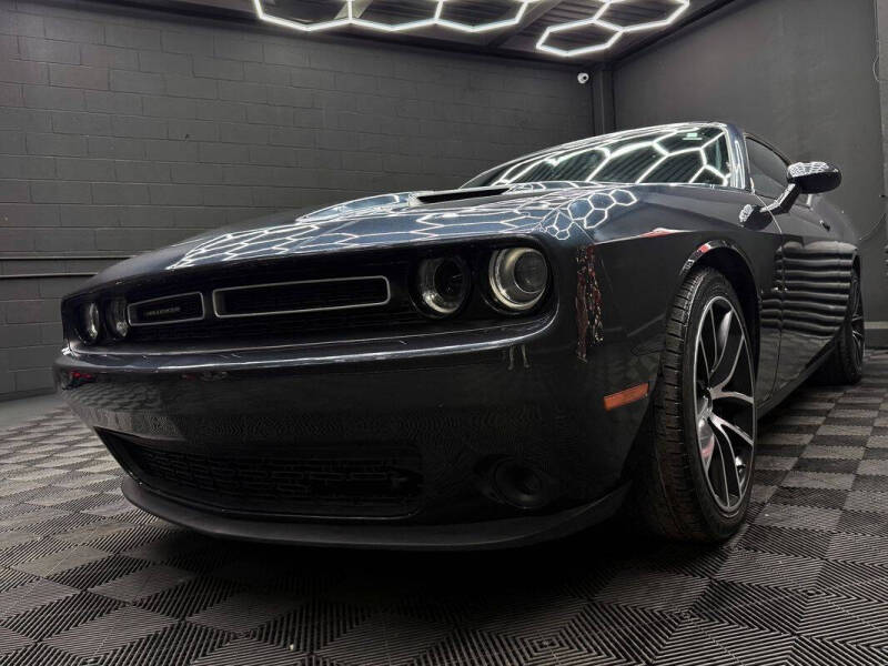 2018 Dodge Challenger SXT