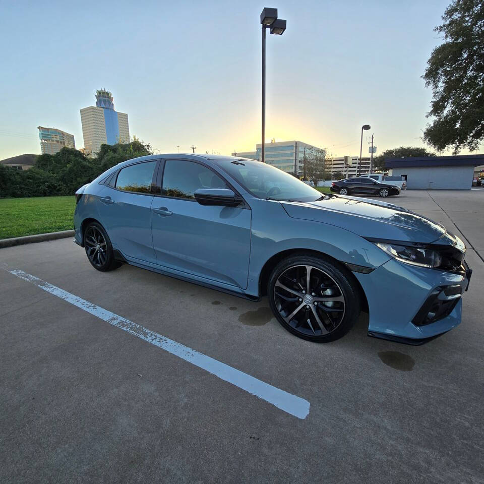 2021 Honda Civic for sale at MOTOR VILLAGE LLC in Houston, TX