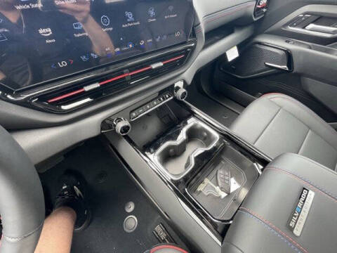 2025 Chevrolet Silverado EV RST