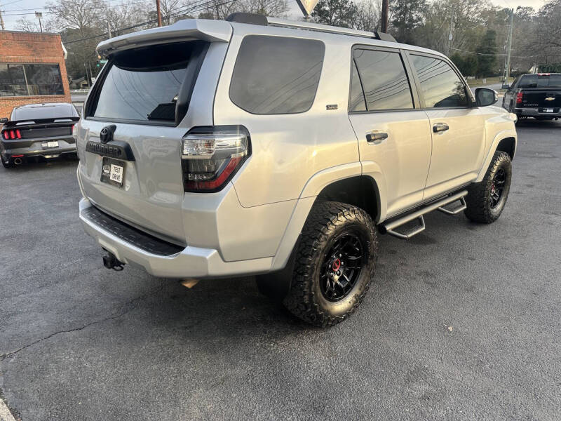 2018 Toyota 4Runner SR5