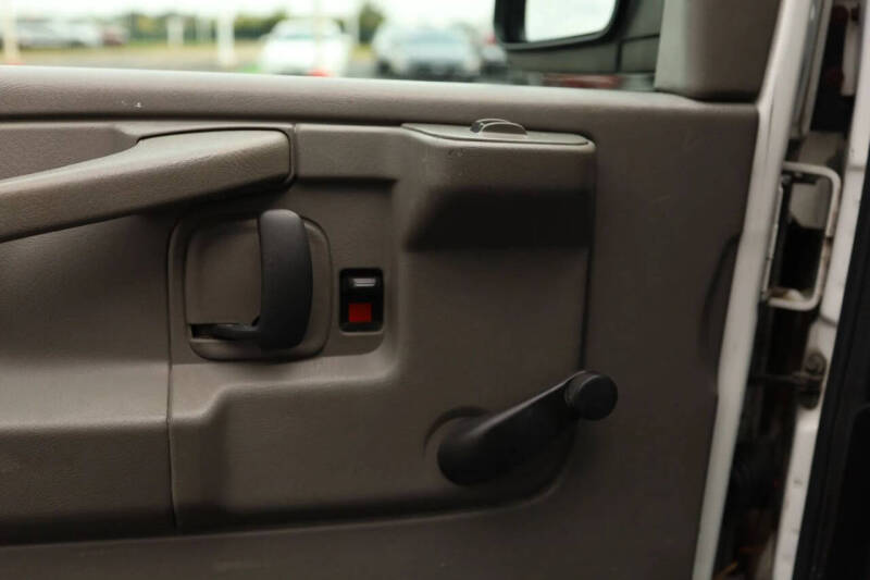 2013 Chevrolet Express 2500