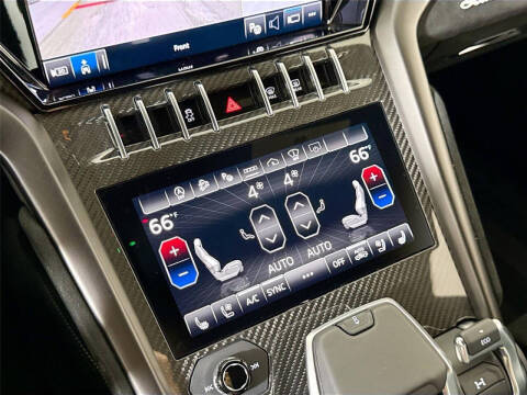 2024 Lamborghini Urus Performante