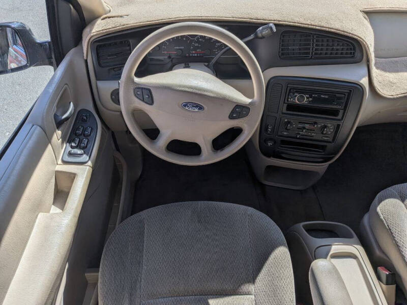 2001 Ford Windstar LX