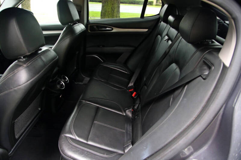 2018 Alfa Romeo Stelvio Sport