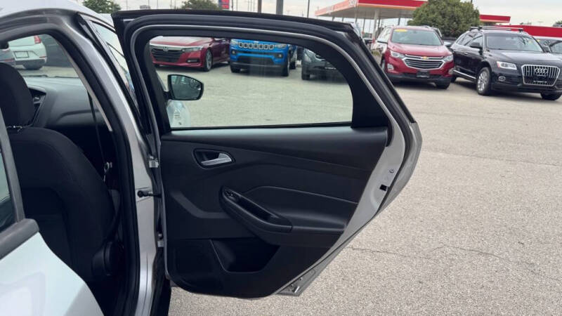2017 Ford Focus SE