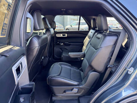 2022 Ford Explorer ST