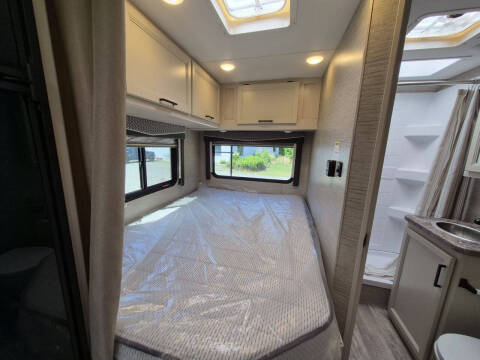 2023 Thor Motor Coach Chateau 22E