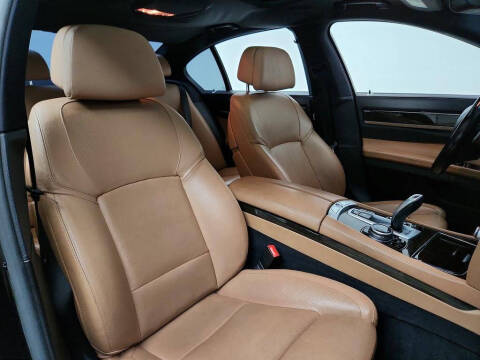 2014 BMW 7 Series 740i