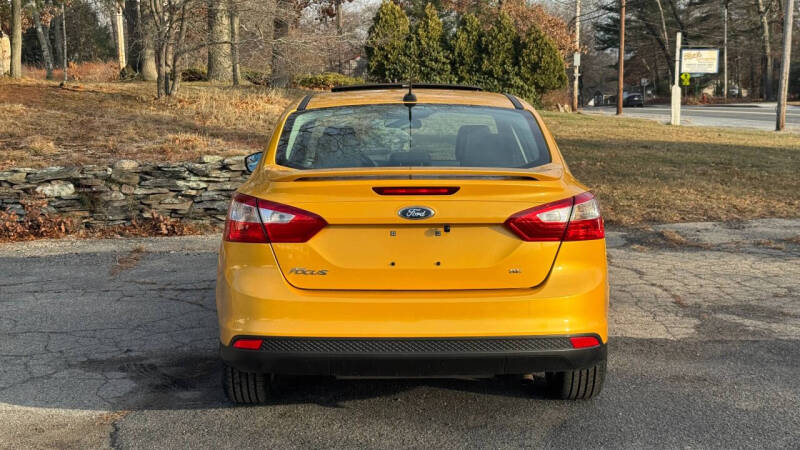 2012 Ford Focus SE