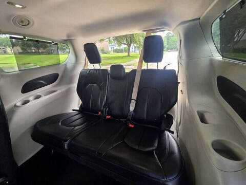 2019 Chrysler Pacifica Touring L