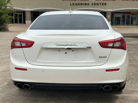 2017 Maserati Ghibli