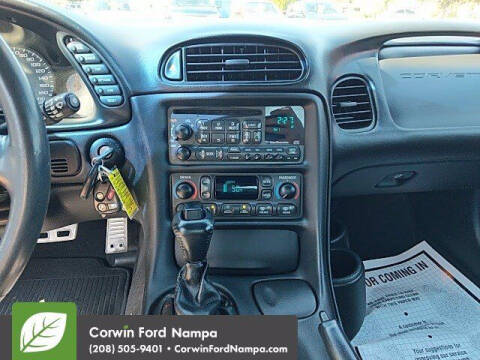 2004 Chevrolet Corvette