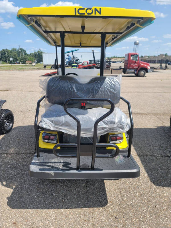 2025 Icon Electric Vehicles i40 L