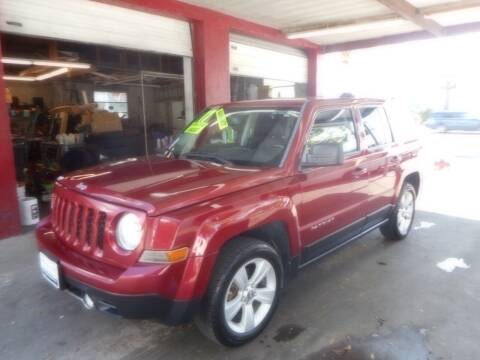 2012 Jeep Patriot for sale at Florida Suncoast Auto Brokers in Palm Harbor FL