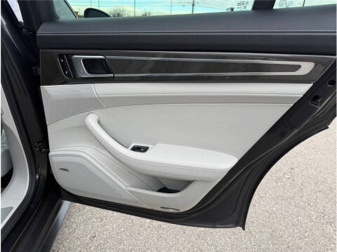 2017 Porsche Panamera 4S