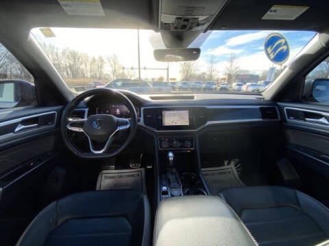 2022 Volkswagen Atlas Cross Sport V6 SEL Premium R-Line 4Motion