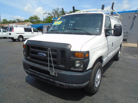 2011 Ford E-Series E-250