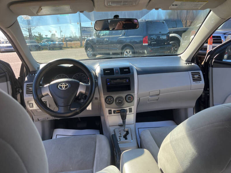 2011 Toyota Corolla LE