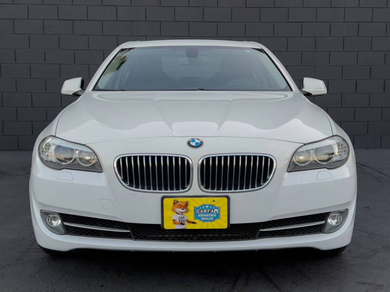 2013 BMW 5 Series 528i