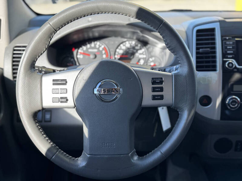 2016 Nissan Frontier SV