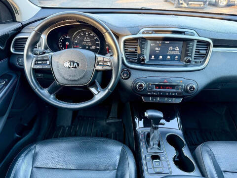 2019 Kia Sorento EX Sport