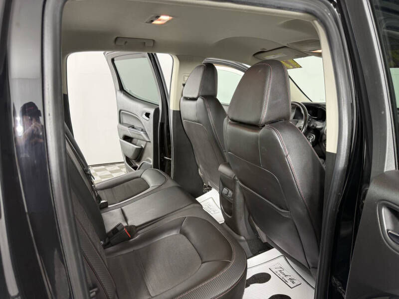 2017 GMC Canyon SLE