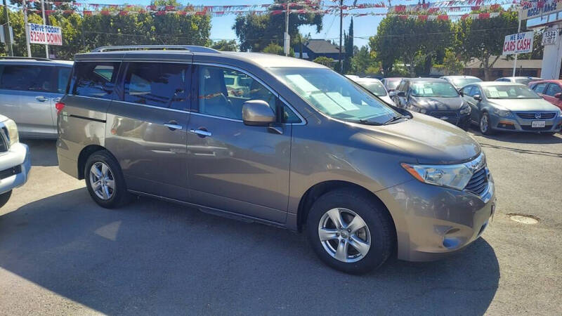 2014 Nissan Quest