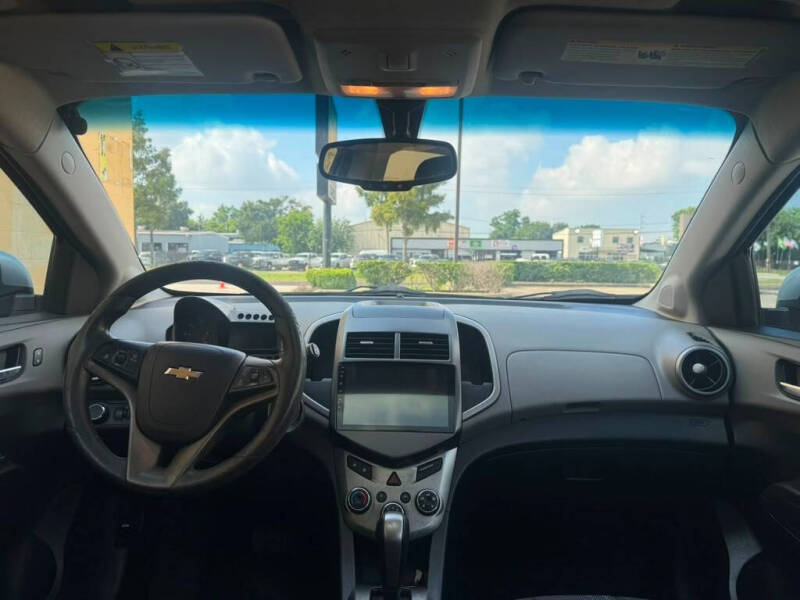 2015 Chevrolet Sonic LT Auto