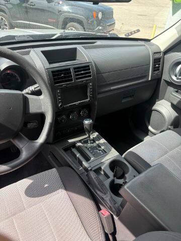 2009 Dodge Nitro SE