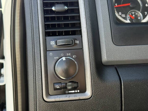 2016 RAM 1500 Tradesman