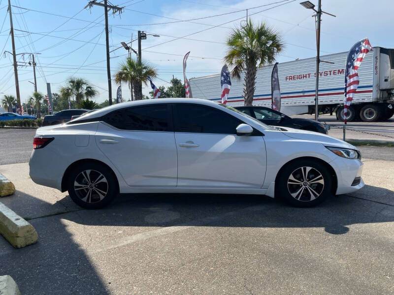 2020 Nissan Sentra SV photo 5