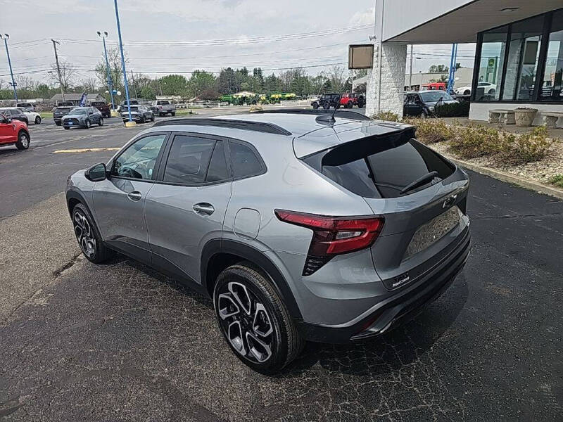 2024 Chevrolet Trax RS