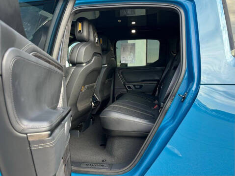 2022 Rivian R1T Adventure