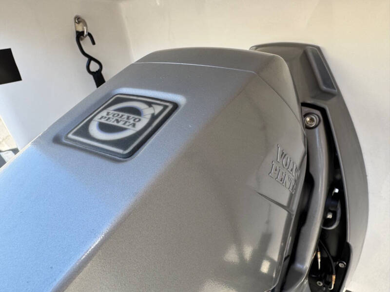 2017 Four Winns 190 Freedom