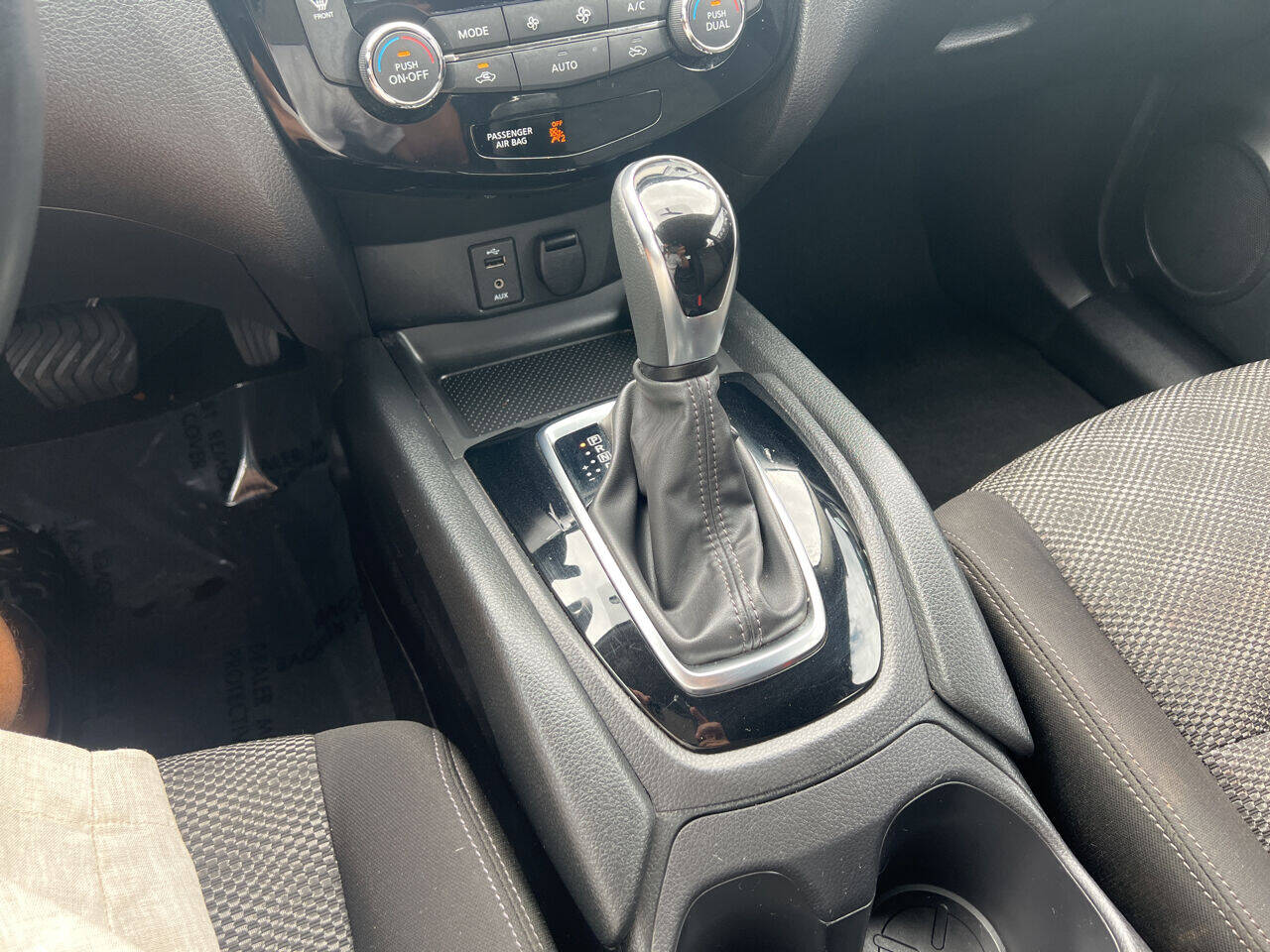2017 Nissan Rogue Sport  - $16,900