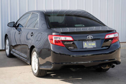 2014 Toyota Camry SE