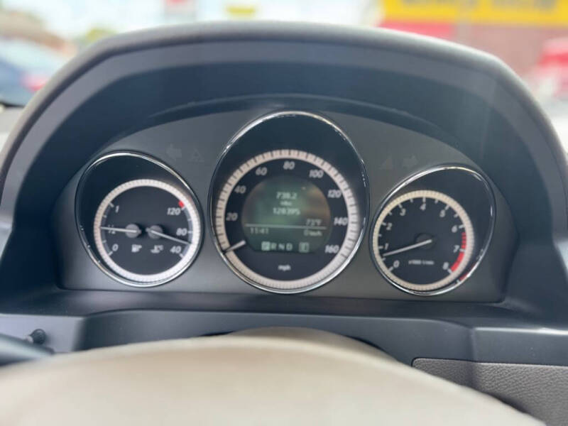 2011 Mercedes-Benz C-Class