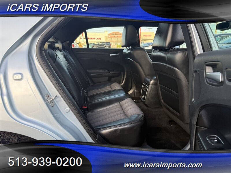 2013 Chrysler 300 Glacier Edition