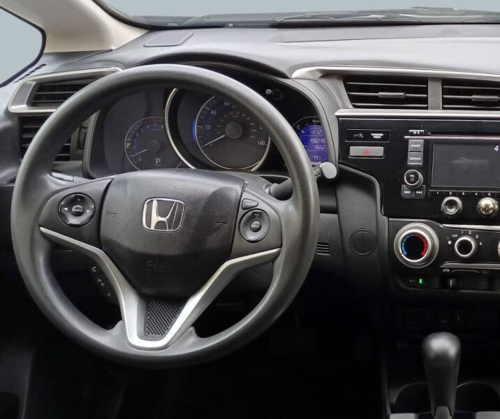 2016 Honda Fit LX photo 13