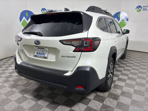 2023 Subaru Outback Premium