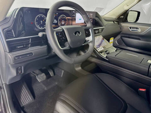 2026 Infiniti QX80 Pure