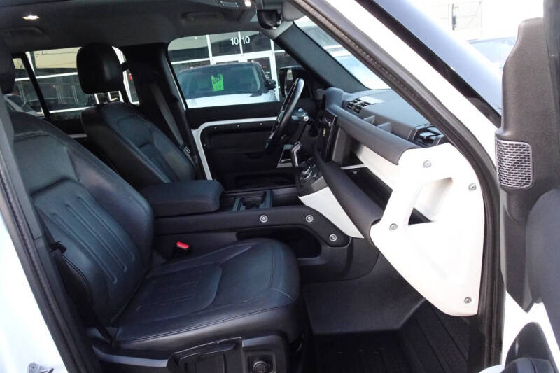 2022 Land Rover Defender 110 S